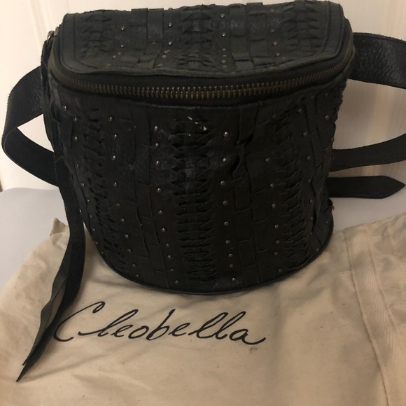 Cleobella Black woven belt bag Boho Size Med/ Lg - Picture 4 of 9